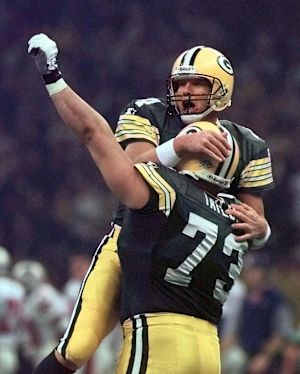 100 Greatest Photos - 063 - Brett Favre, Aaron Taylor