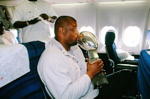 100 Greatest Photos - 069 - Reggie White