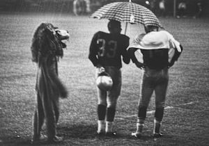 100 Greatest Photos - 096 - Nick Pietrosante, Earl Morrall