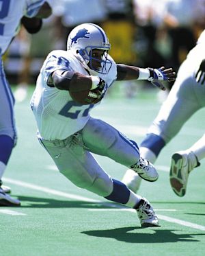 100 Greatest Photos - 053 - Barry Sanders